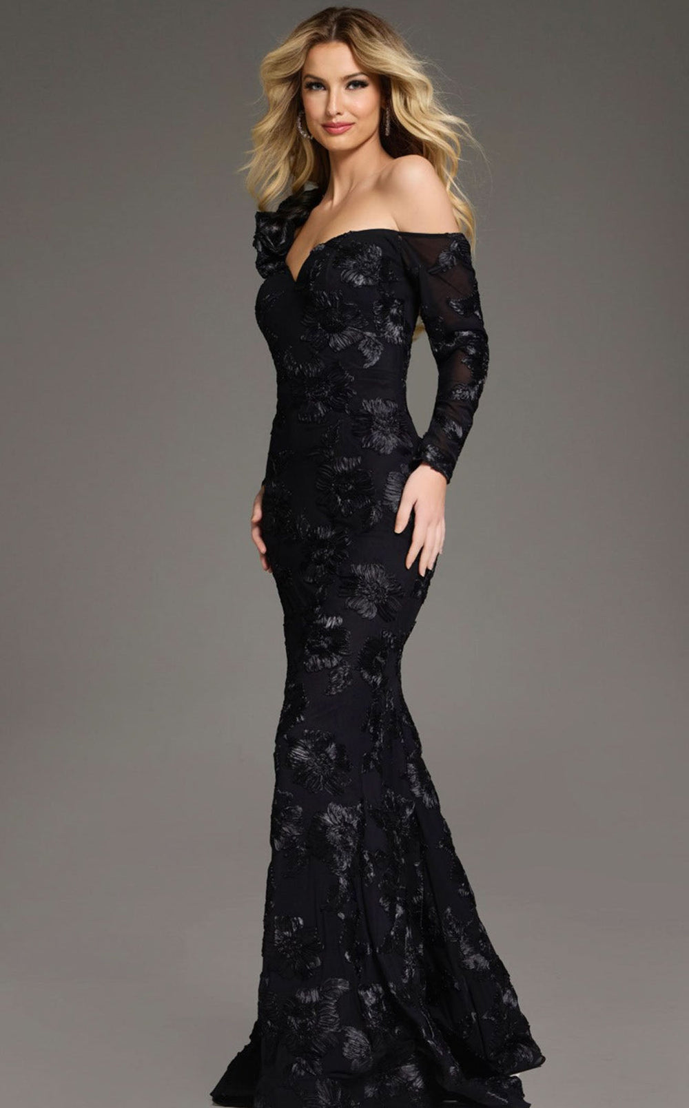 Exquisite Jovani 39266 Dress detail view - VOLAKK