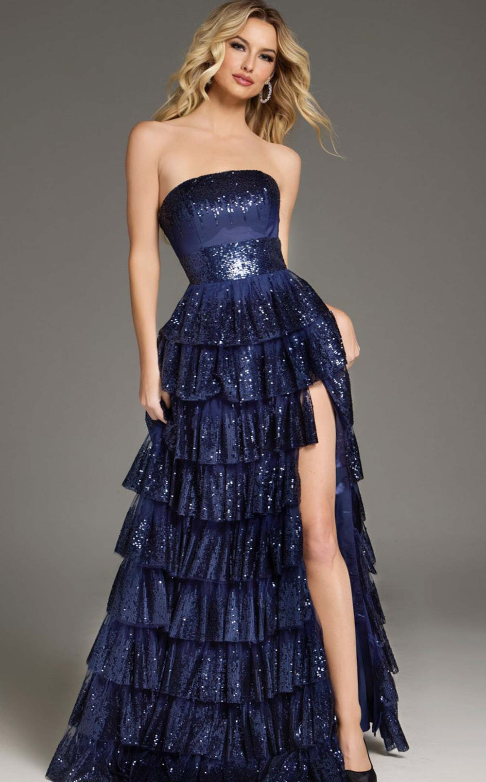 Exquisite Jovani 40199 Dress detail view - VOLAKK
