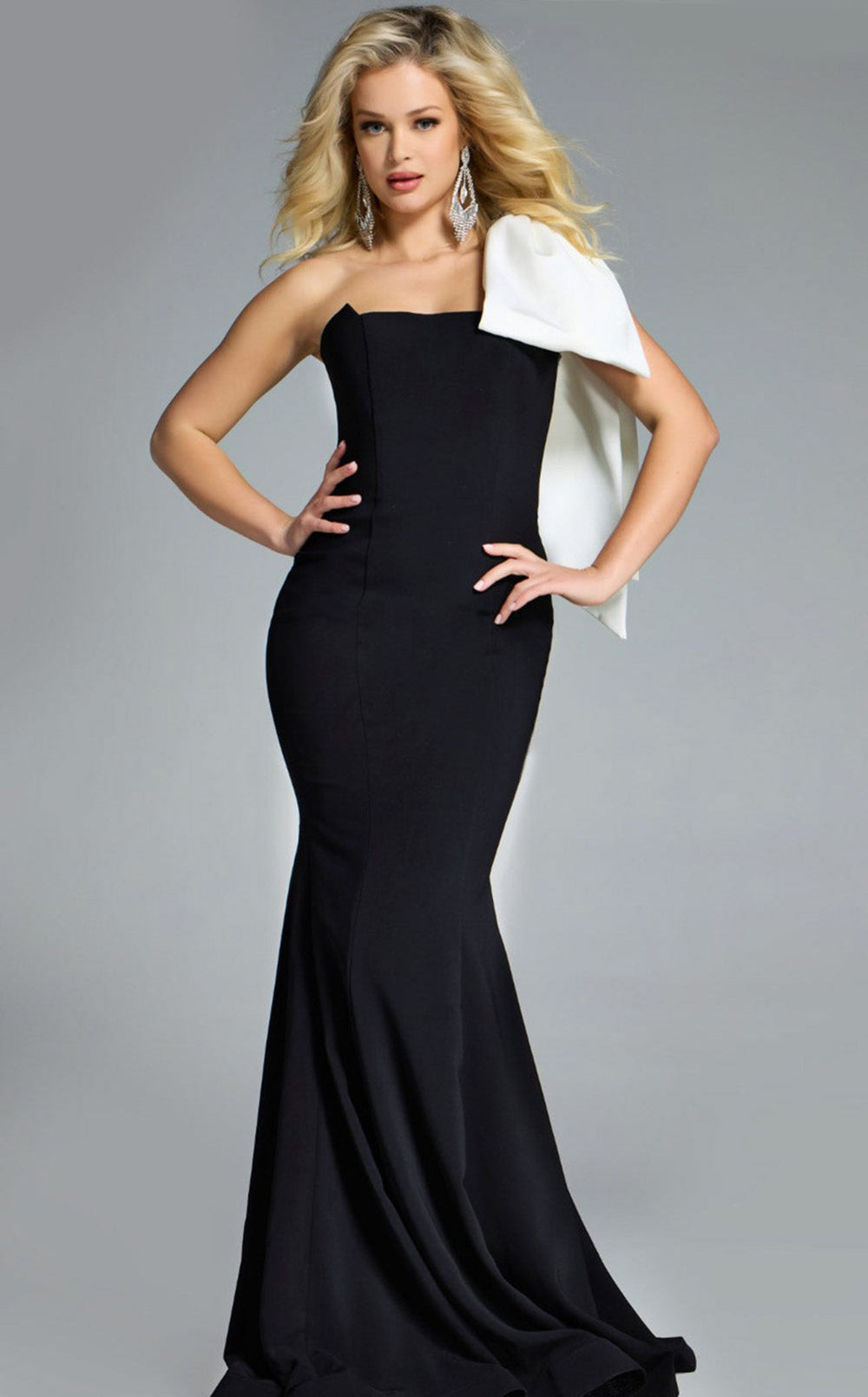 Jovani 41132 Dress details - VOLAKK