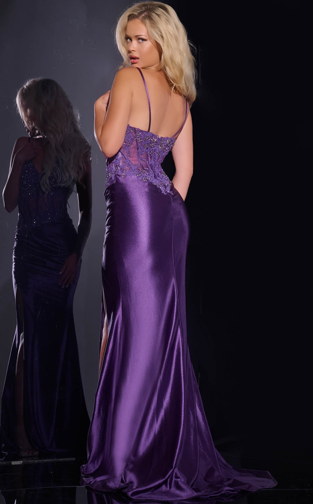 Exquisite Jovani 42259 Dress detail view - VOLAKK