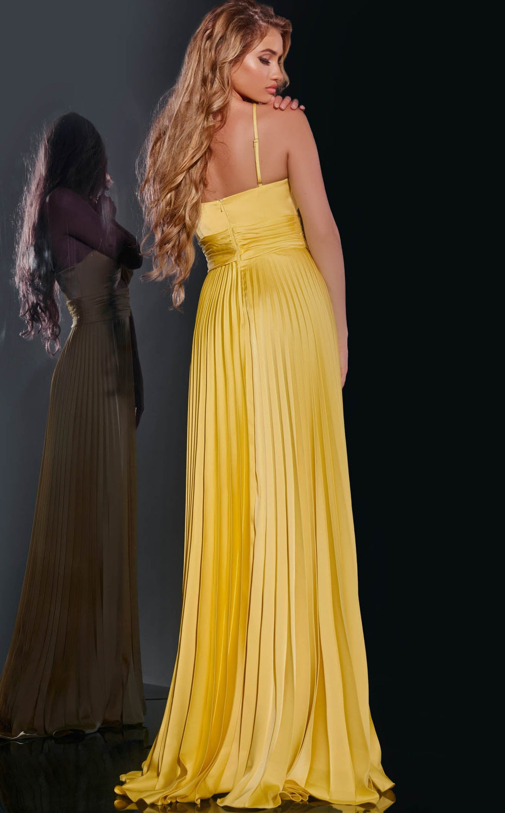 Exquisite Jovani 42971 Dress detail view - VOLAKK