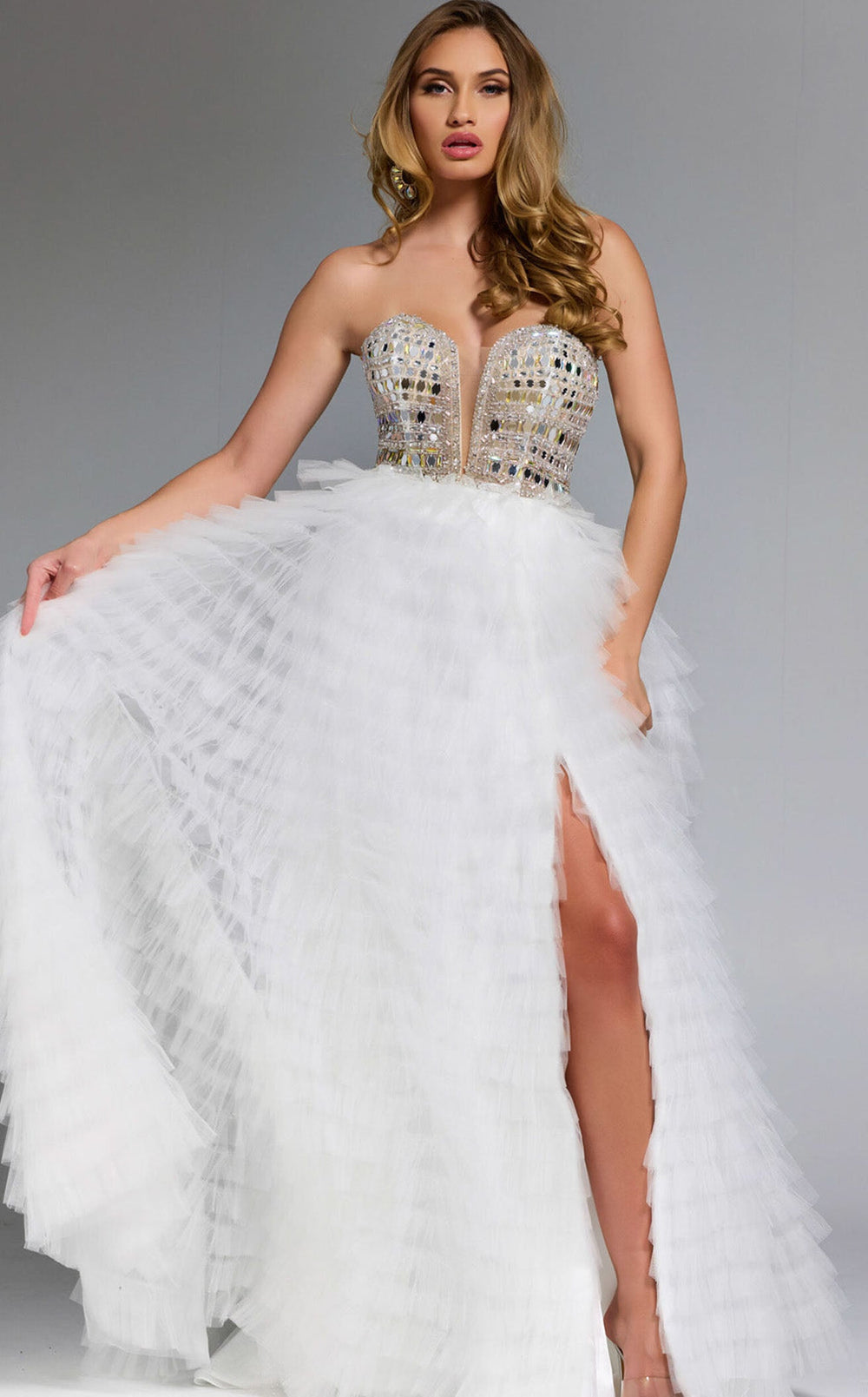 Exquisite Jovani 43412 Dress detail view - VOLAKK