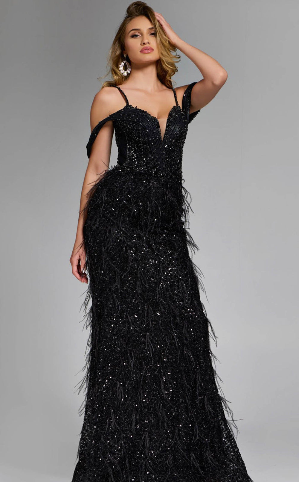 Exquisite Jovani 44848 Dress detail view - VOLAKK
