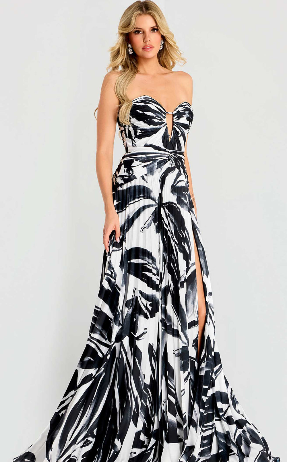 Jovani 45366 Dress details - VOLAKK