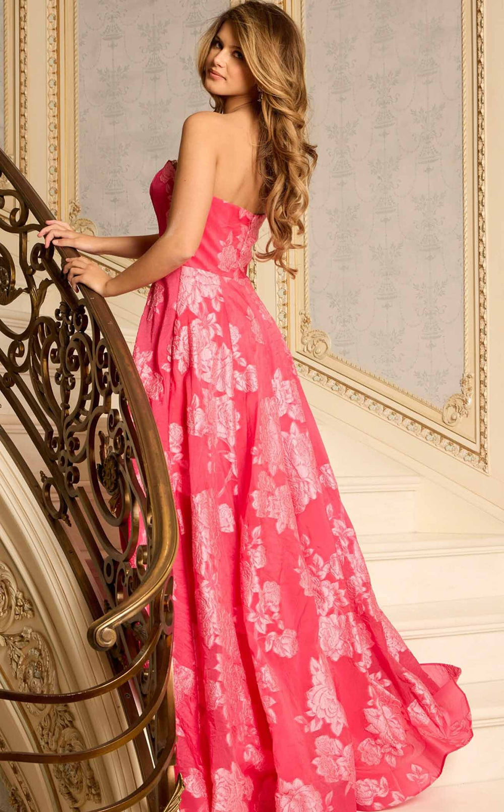 Exquisite Jovani 45721 Dress detail view - VOLAKK