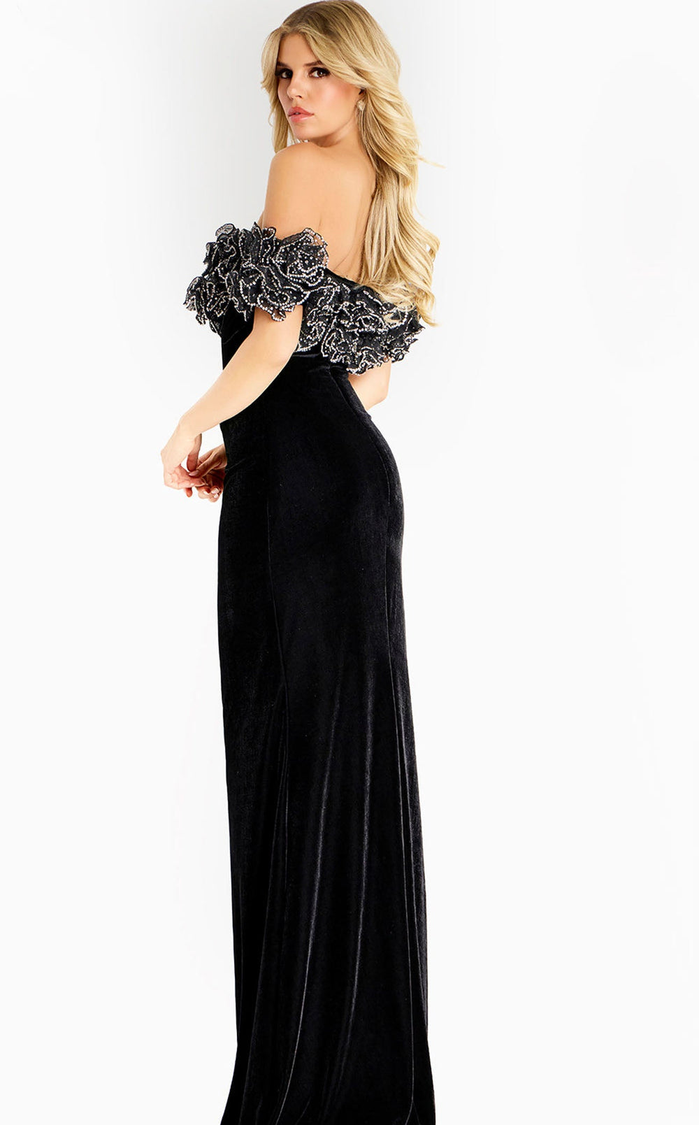 Exquisite Jovani 47086 Dress detail view - VOLAKK