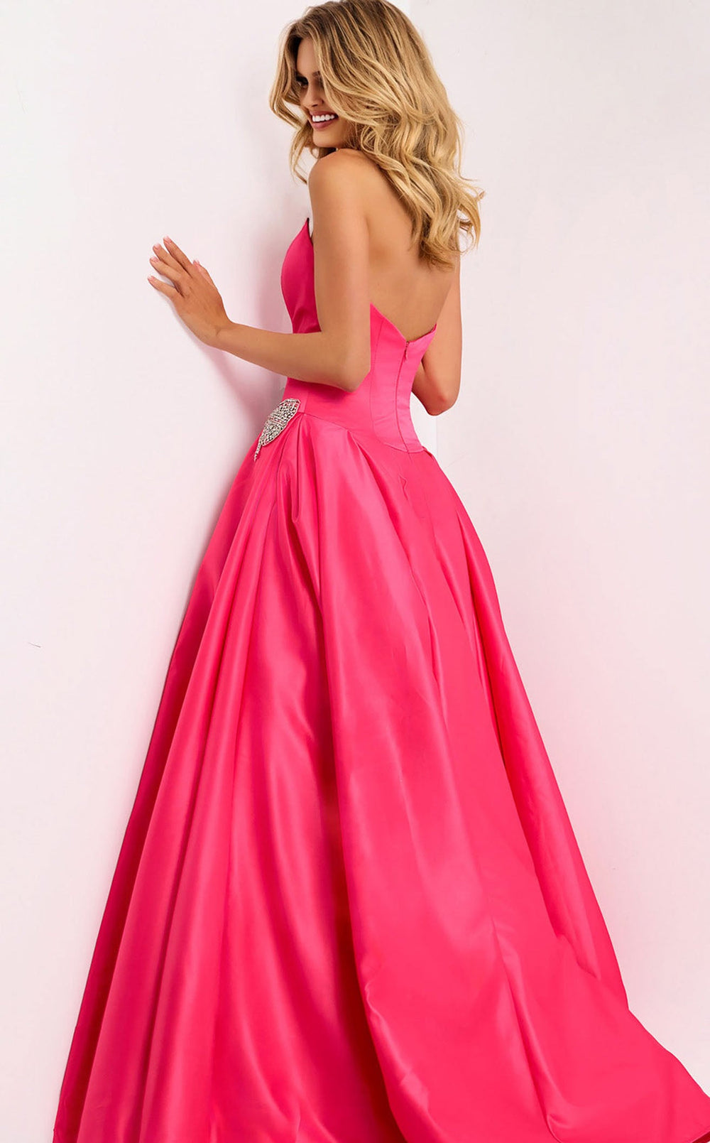 Jovani 47096 Dress details - VOLAKK