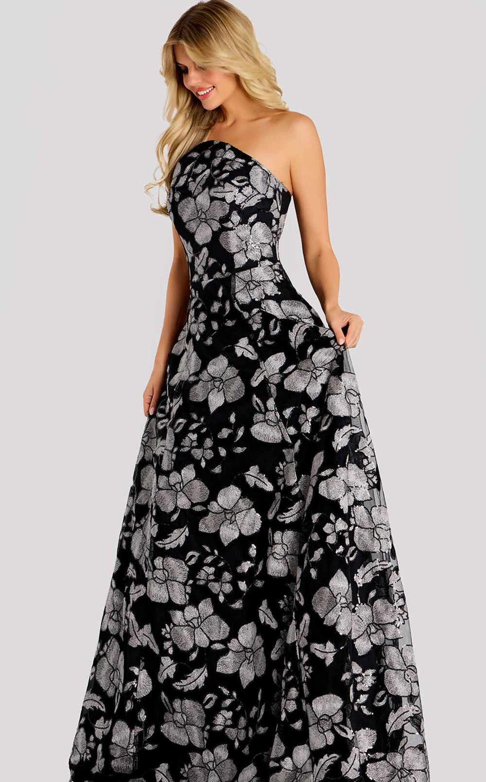 Exquisite Jovani 48175 Dress detail view - VOLAKK