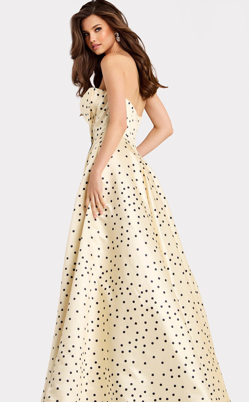 Jovani 49775 Dress details - VOLAKK
