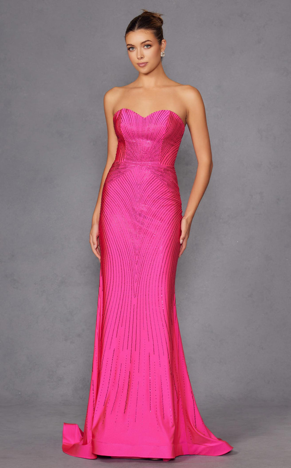 Exquisite Juliet 2472R Dress detail view - VOLAKK