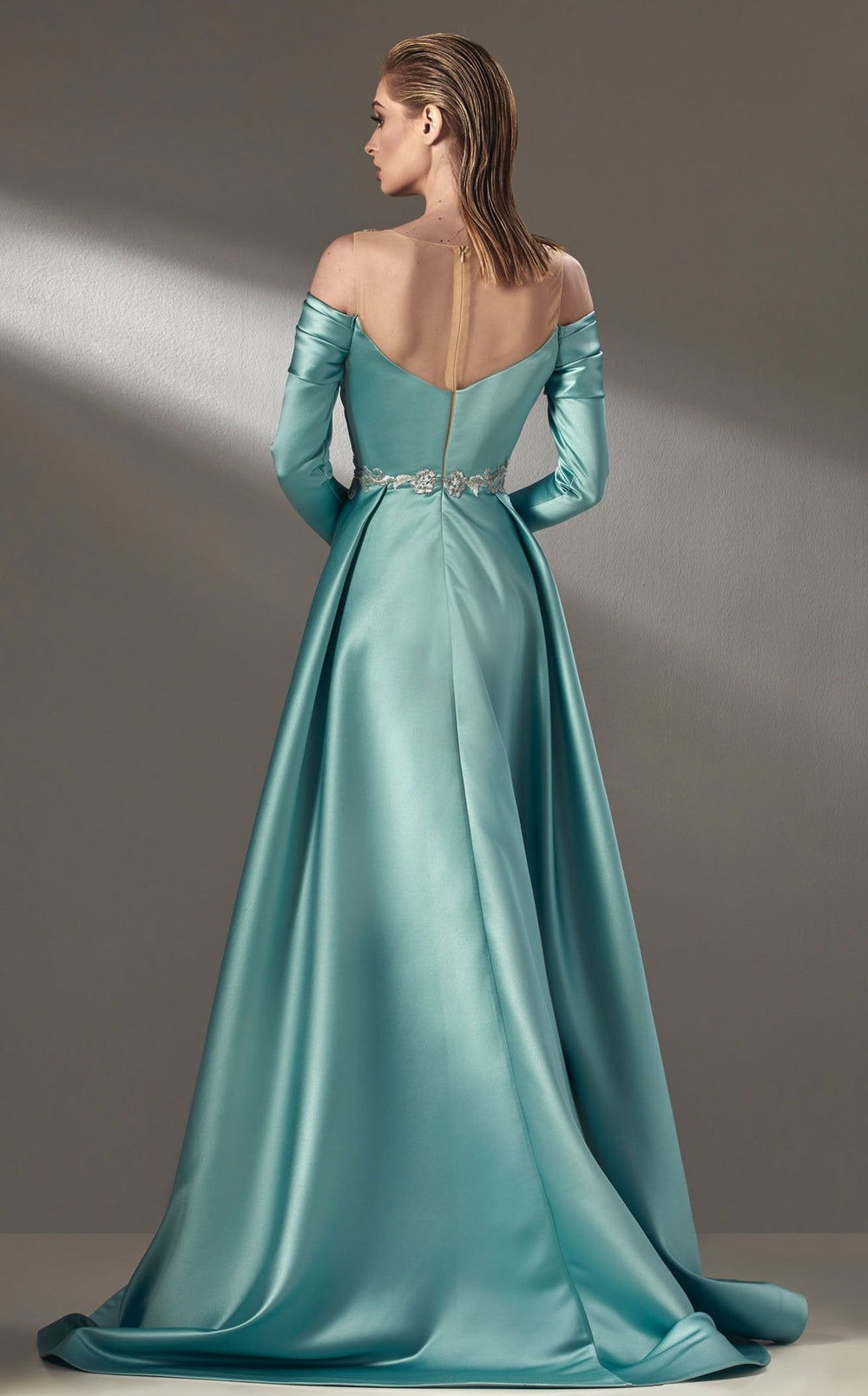 MNM Couture K3886 Dress details - VOLAKK