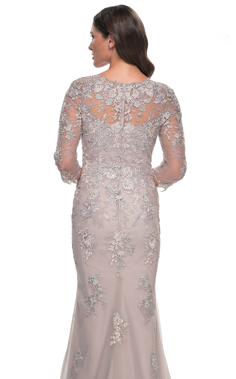Exquisite La Femme 30200 Dress detail view - VOLAKK