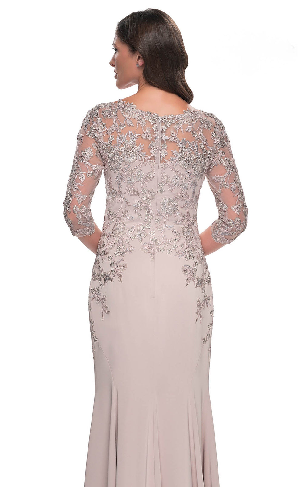 Exquisite La Femme 31194 Dress detail view - VOLAKK