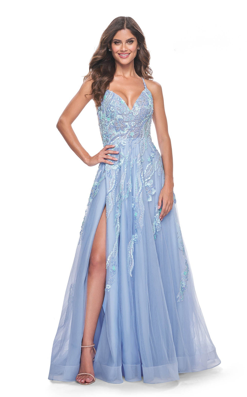 Exquisite La Femme 32032 Dress detail view - VOLAKK