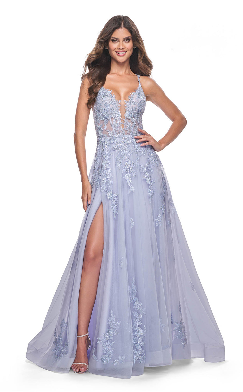 Exquisite La Femme 32062 Dress detail view - VOLAKK
