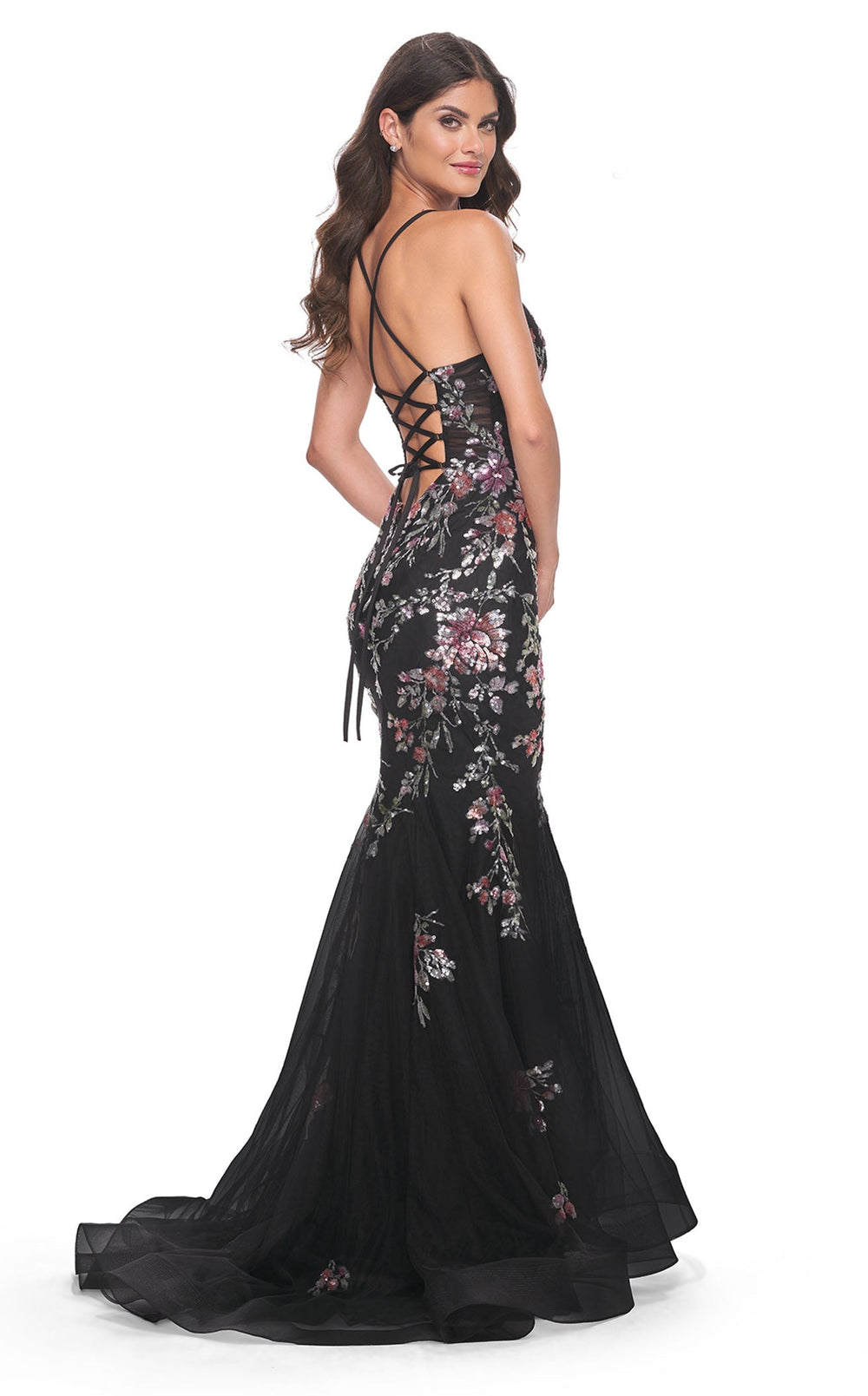 Exquisite La Femme 32246 Dress detail view - VOLAKK