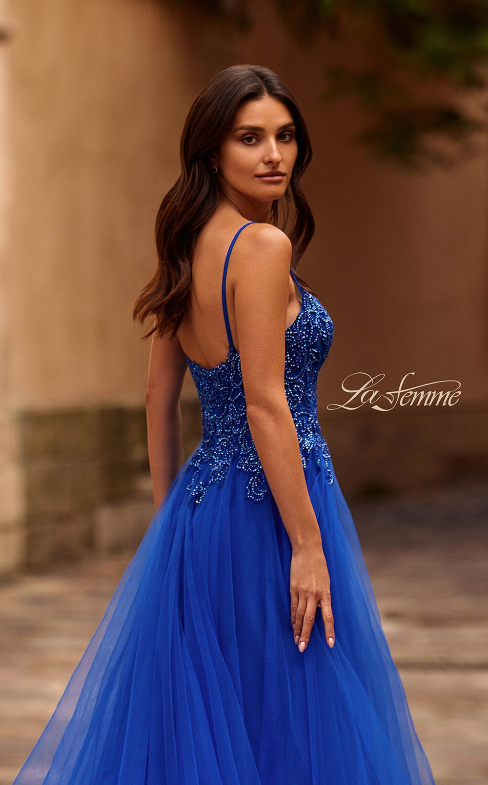 Exquisite La Femme 32646 Dress detail view - VOLAKK