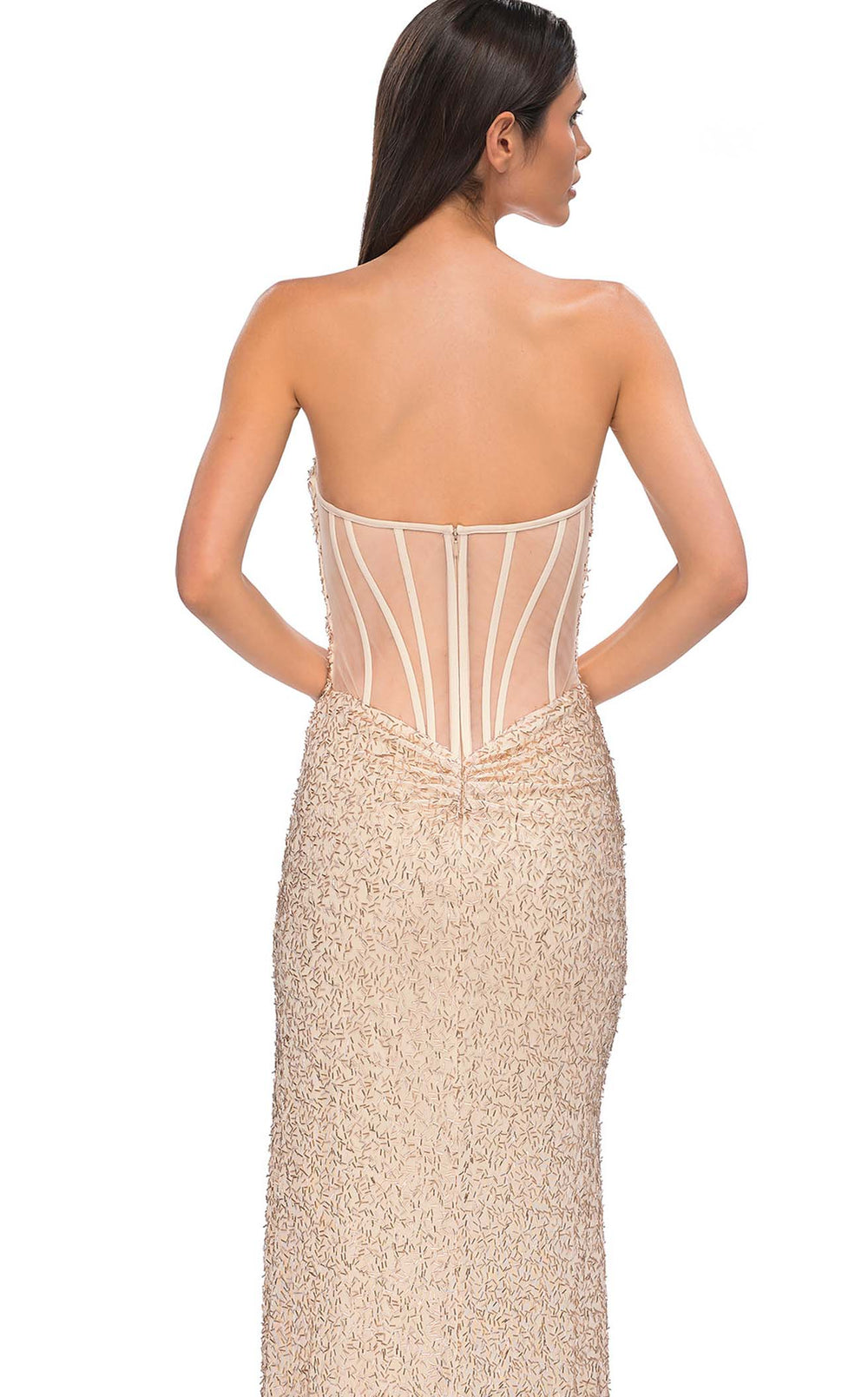 Exquisite La Femme 32794 Dress detail view - VOLAKK