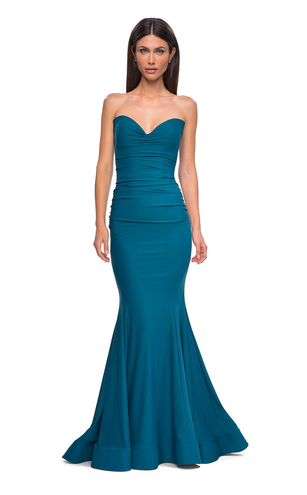 Exquisite La Femme 32872 Dress detail view - VOLAKK