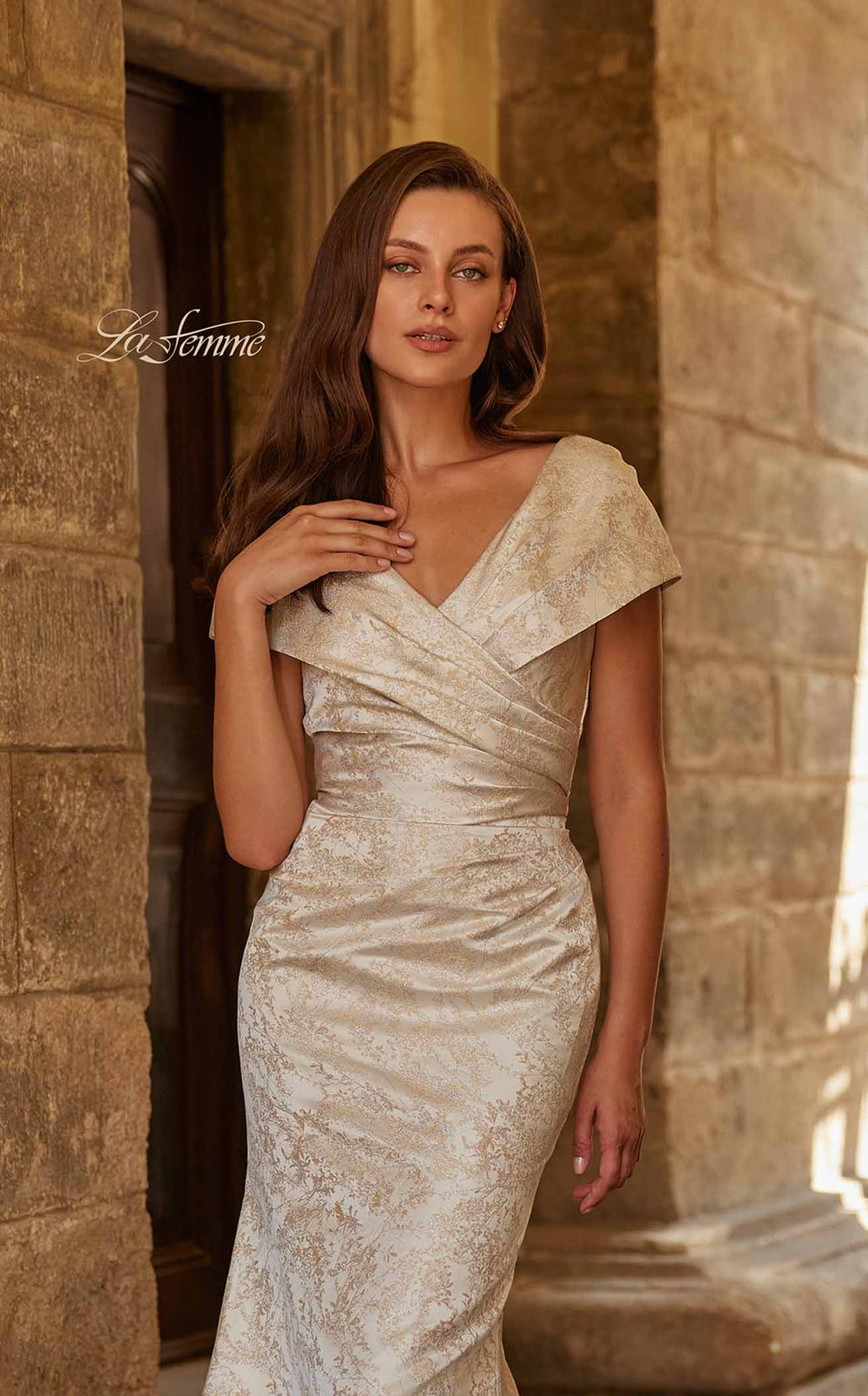 Exquisite La Femme 33428 Dress detail view - VOLAKK