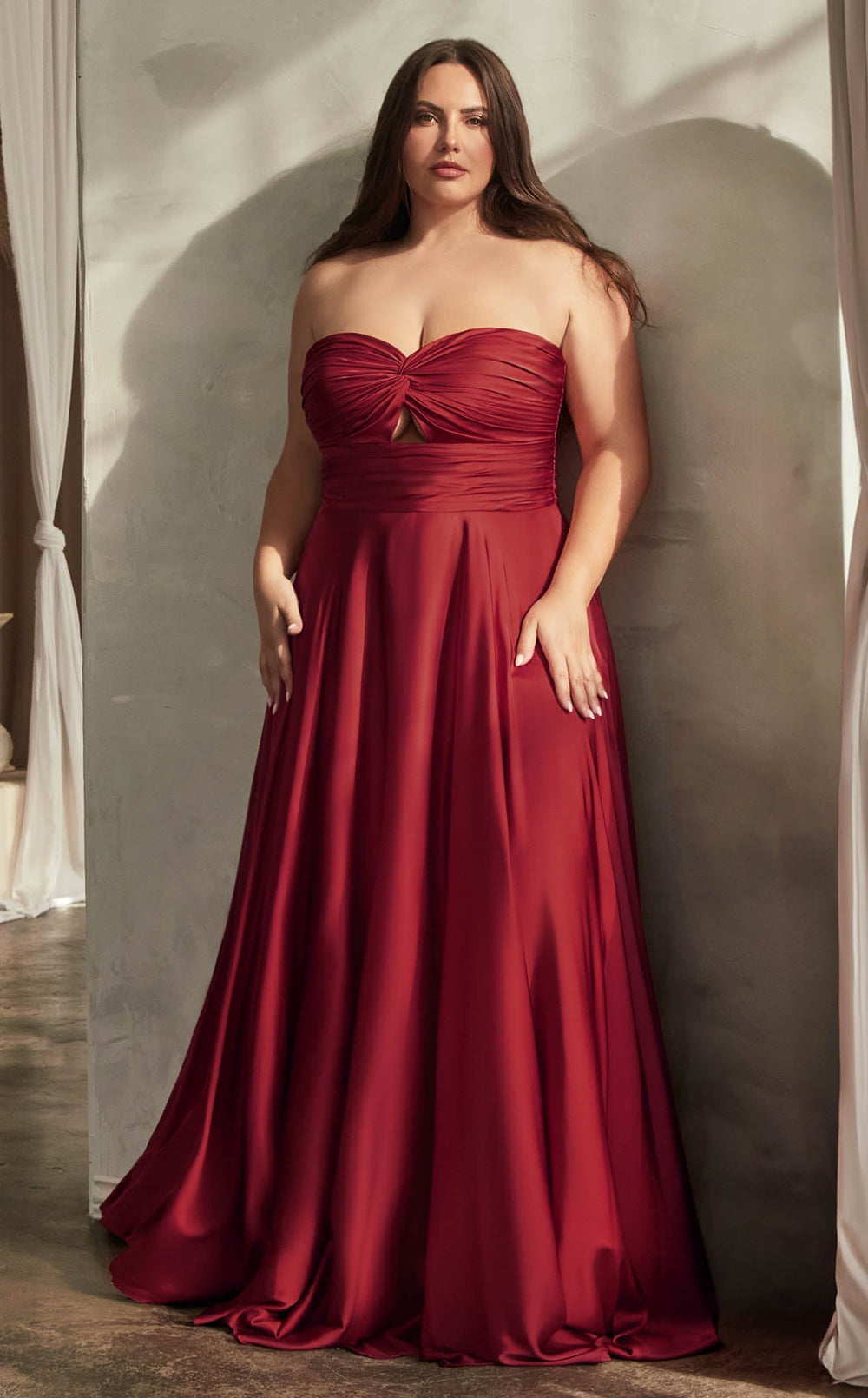 Exquisite LaDivine 7496C Dress detail view - VOLAKK