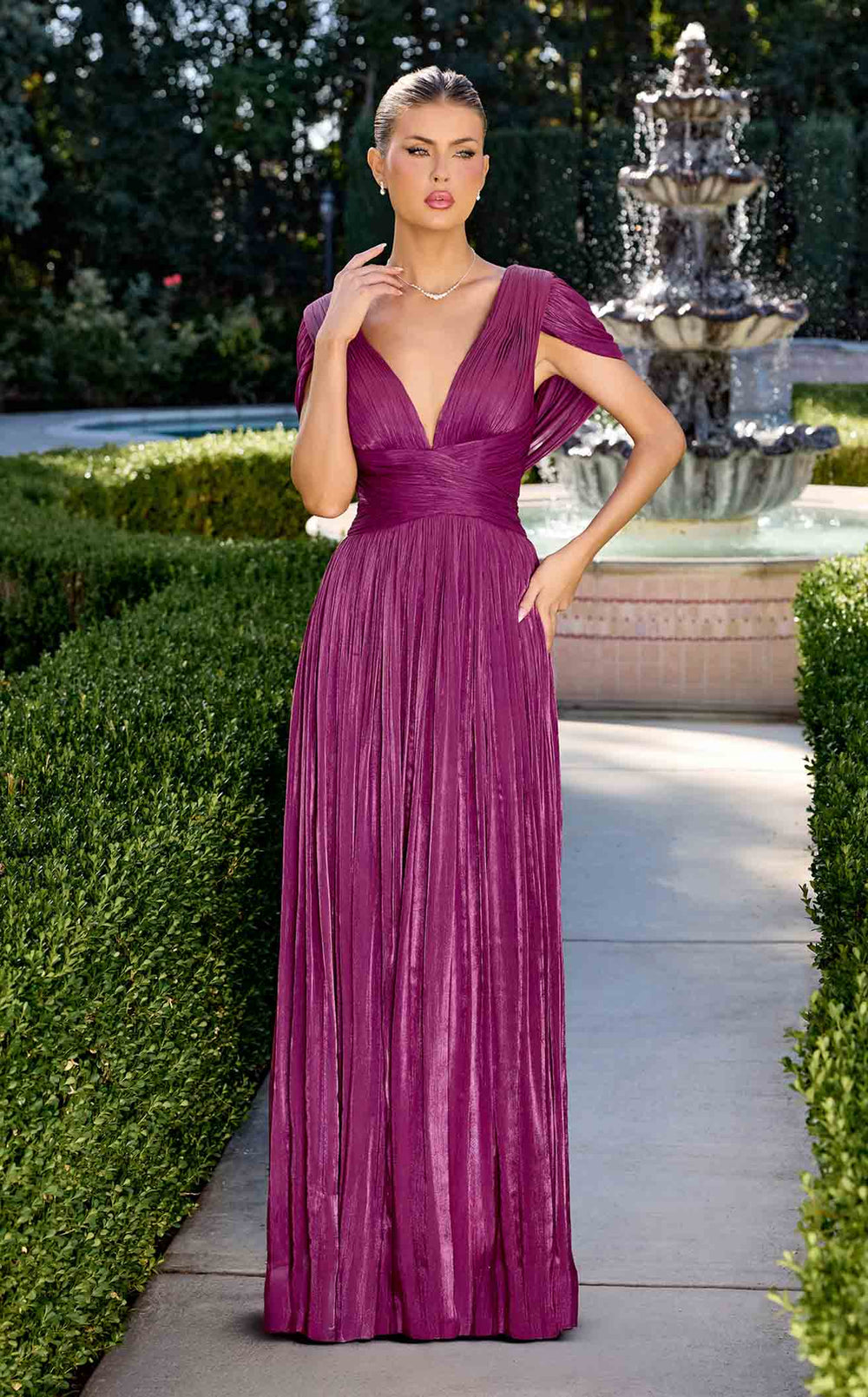Exquisite Ladivine CD413 Dress detail view - VOLAKK