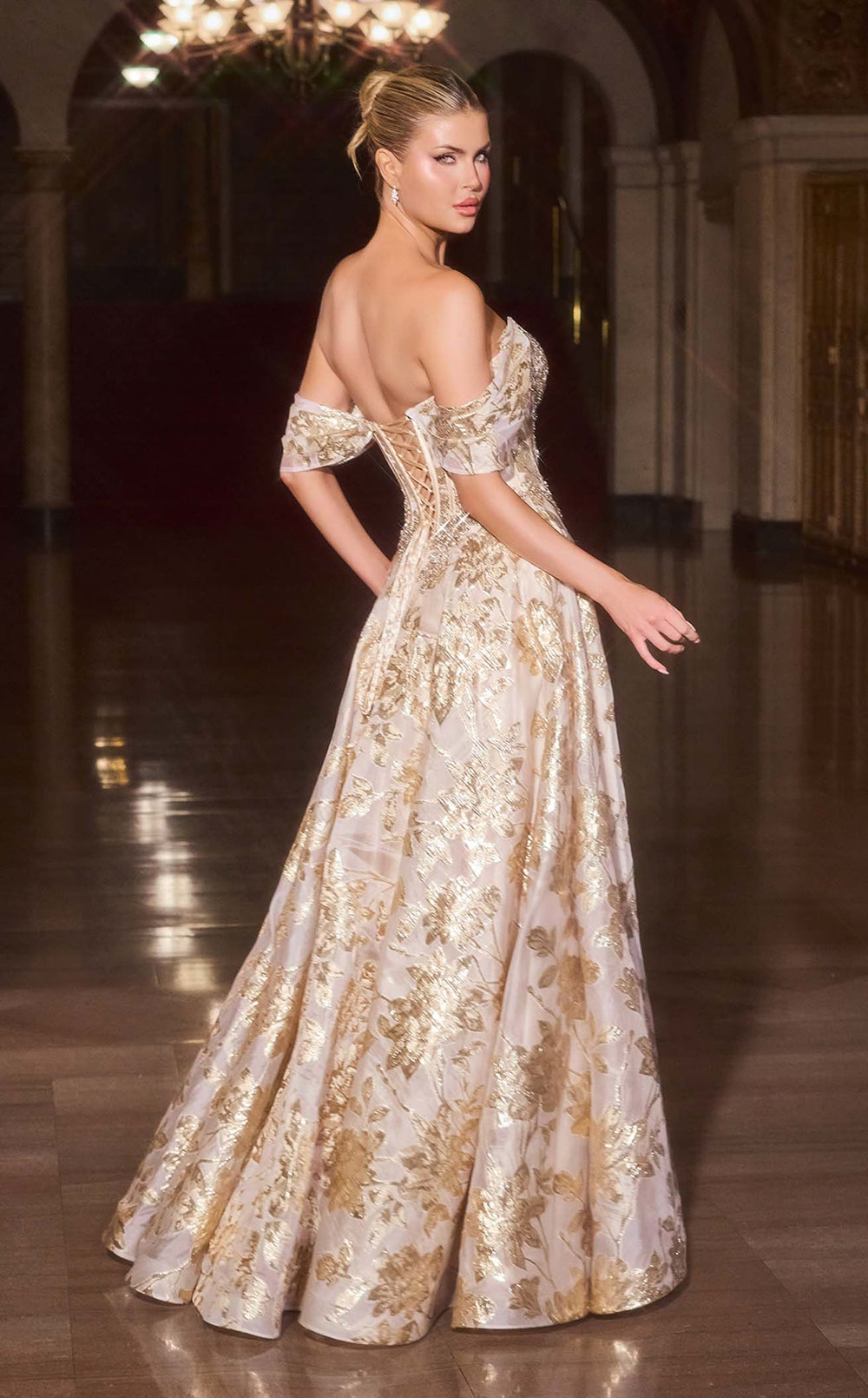 Exquisite Ladivine CD682 Dress detail view - VOLAKK