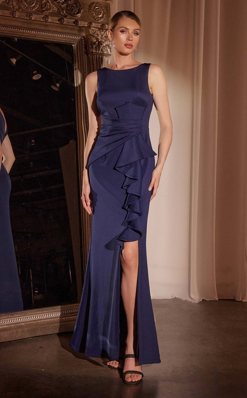 Exquisite Ladivine CH377 Dress detail view - VOLAKK