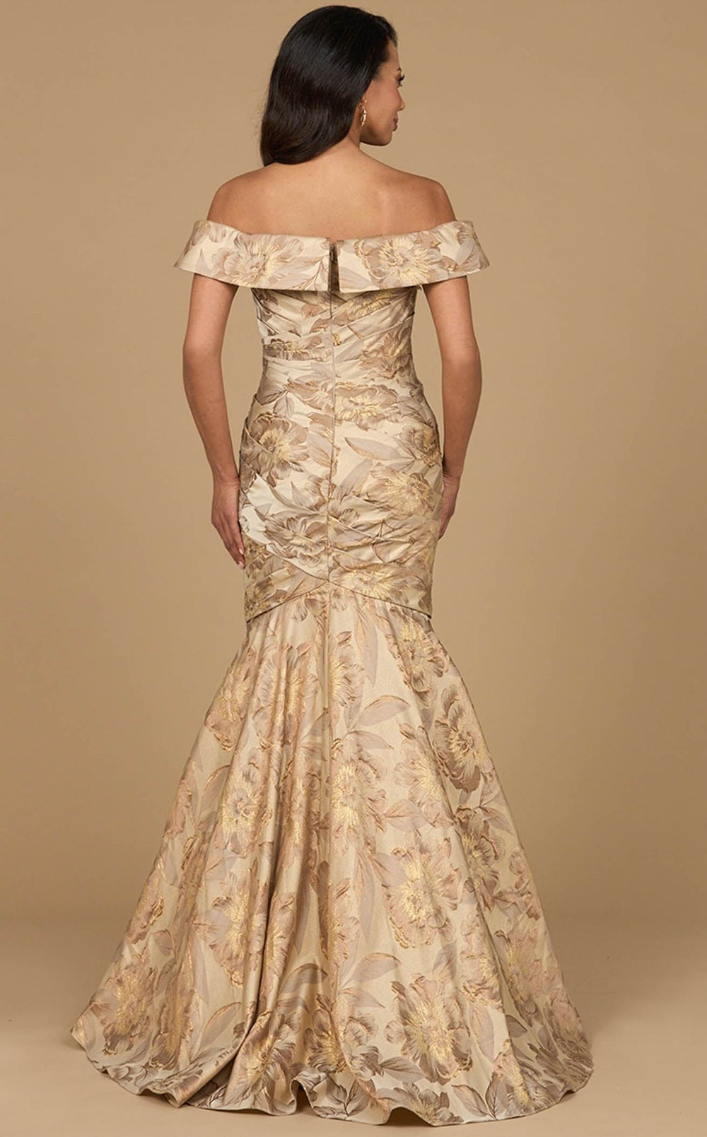 Exquisite Lara 28920 Dress detail view - VOLAKK