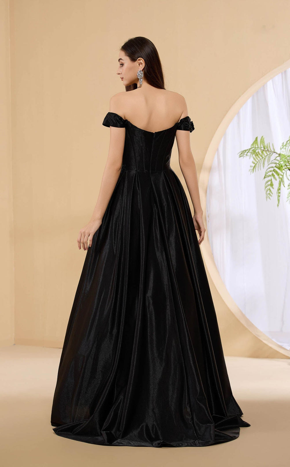 Lucci Lu 1472 Dress details - VOLAKK