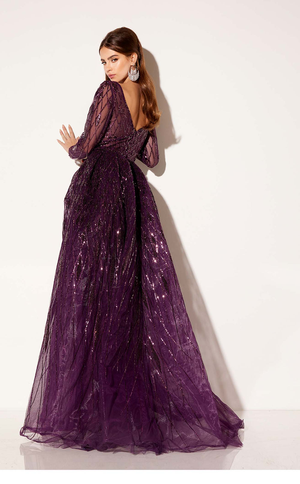 Exquisite Lucci Lu C8095 Dress detail view - VOLAKK