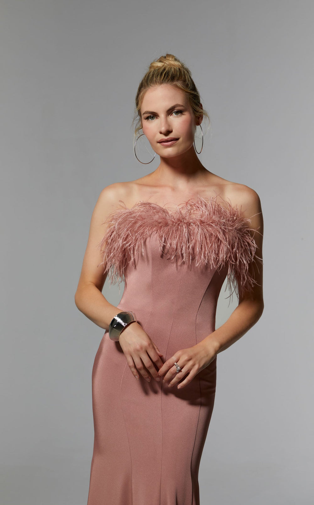 Exquisite MGNY 72923 Dress detail view - VOLAKK