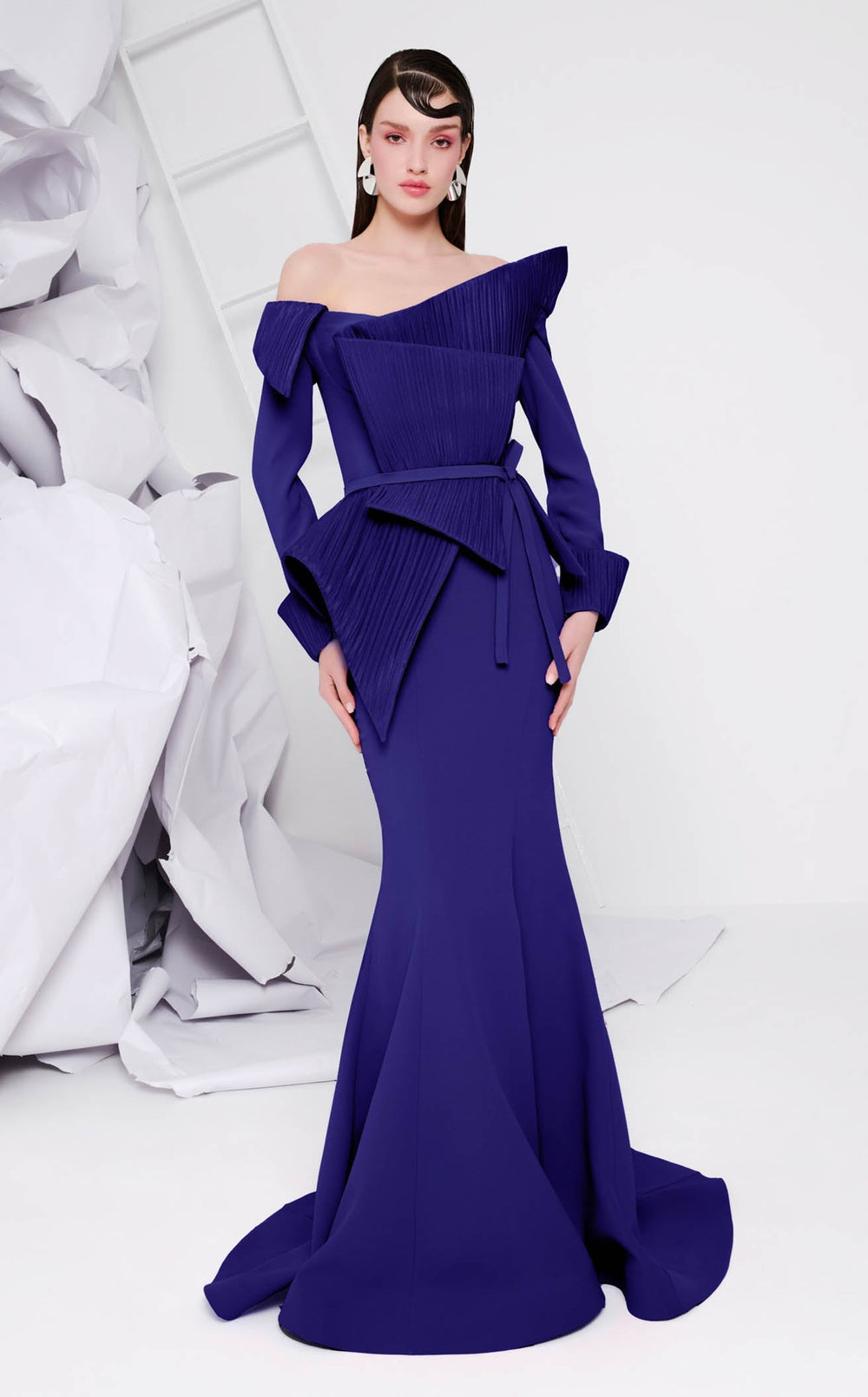 Exquisite MNM Couture F02846 Dress detail view - VOLAKK