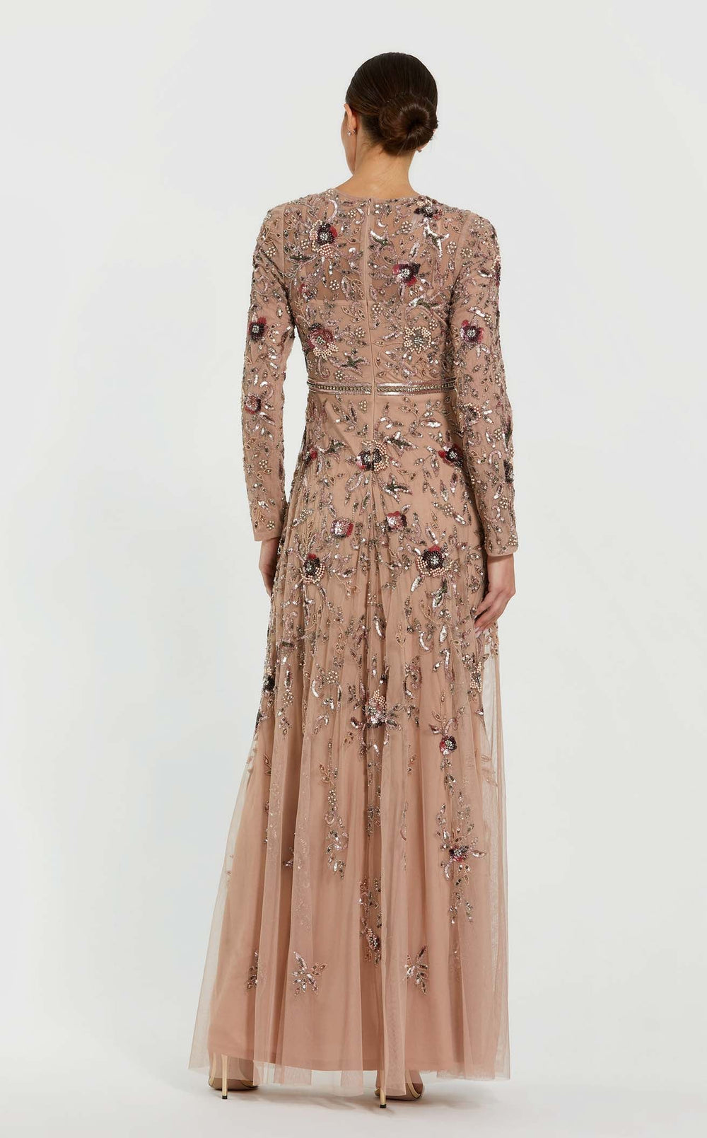 Exquisite Mac Duggal 10093 Dress detail view - VOLAKK