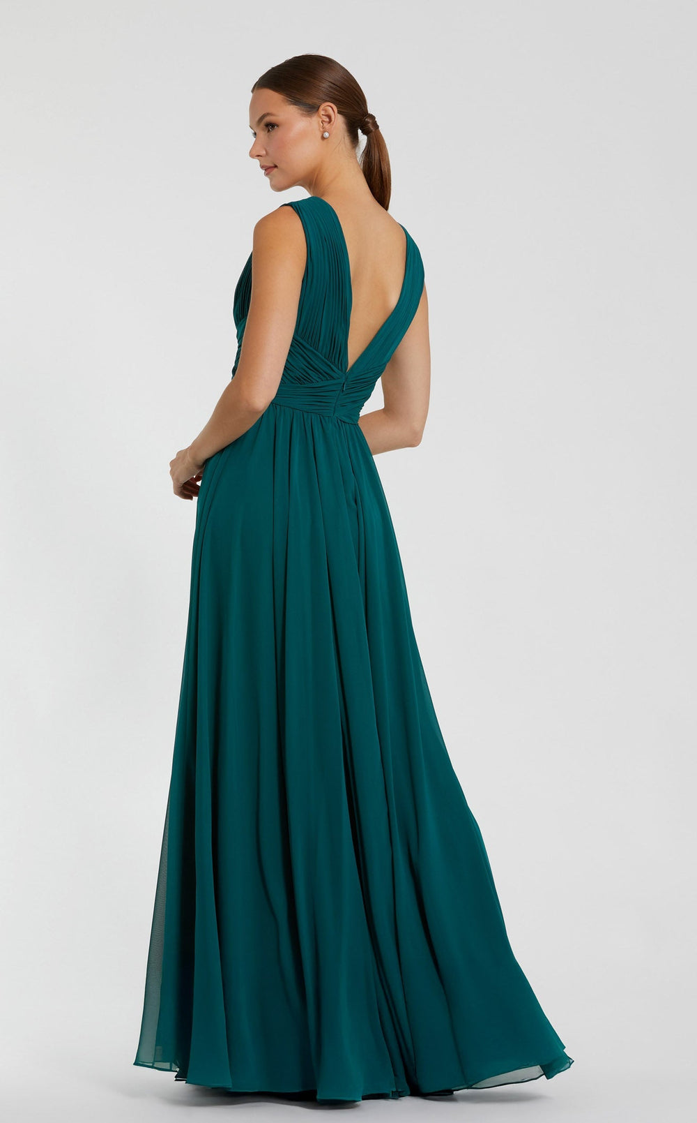 Exquisite Mac Duggal 11585 Dress detail view - VOLAKK