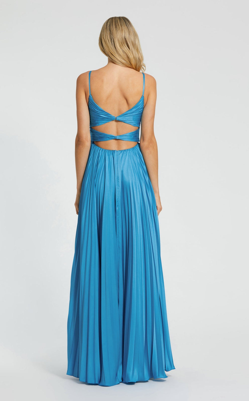 Exquisite Mac Duggal 11802 Dress detail view - VOLAKK