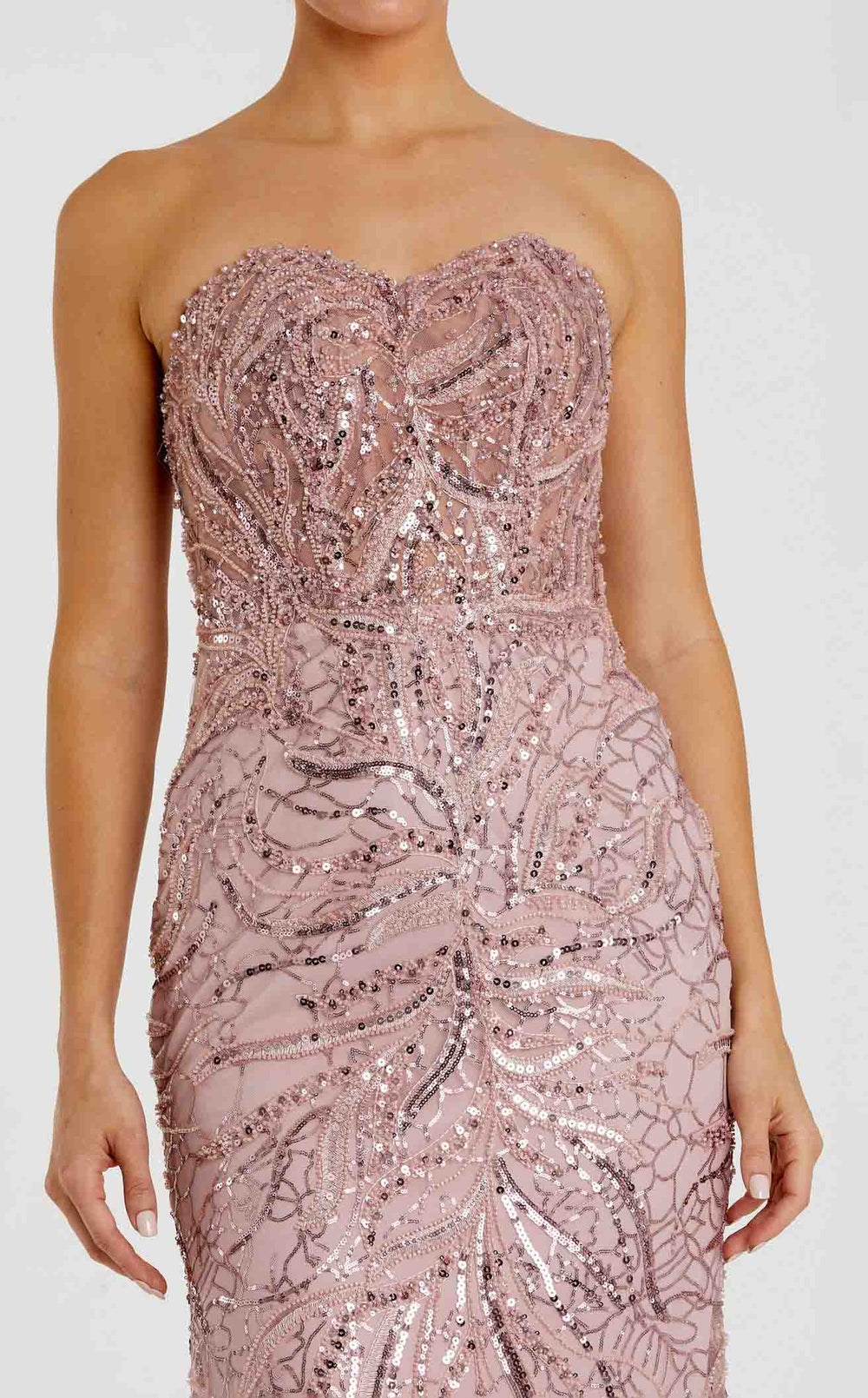 Exquisite Mac Duggal 20544 Dress detail view - VOLAKK
