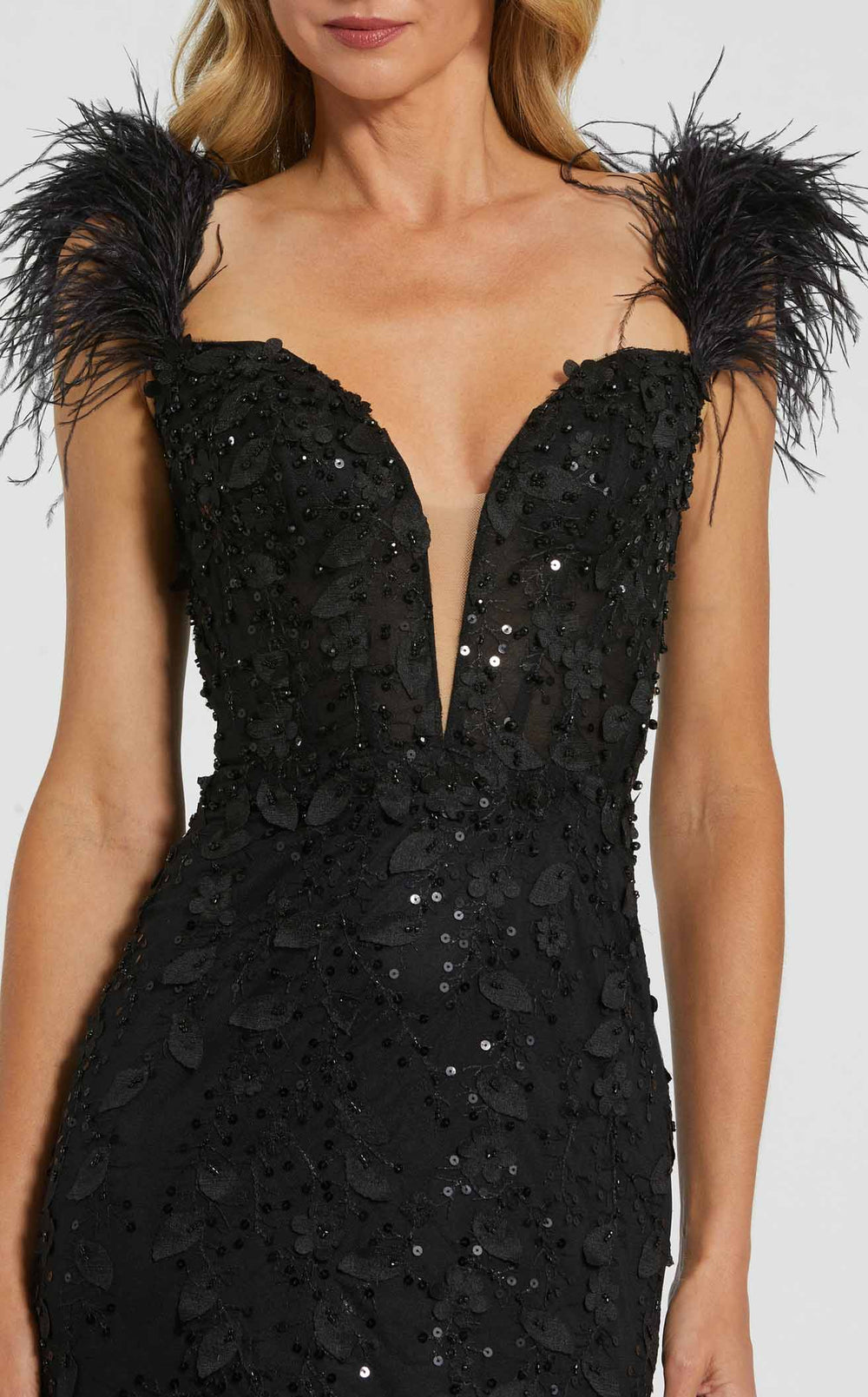 Exquisite Mac Duggal 20889 Dress detail view - VOLAKK