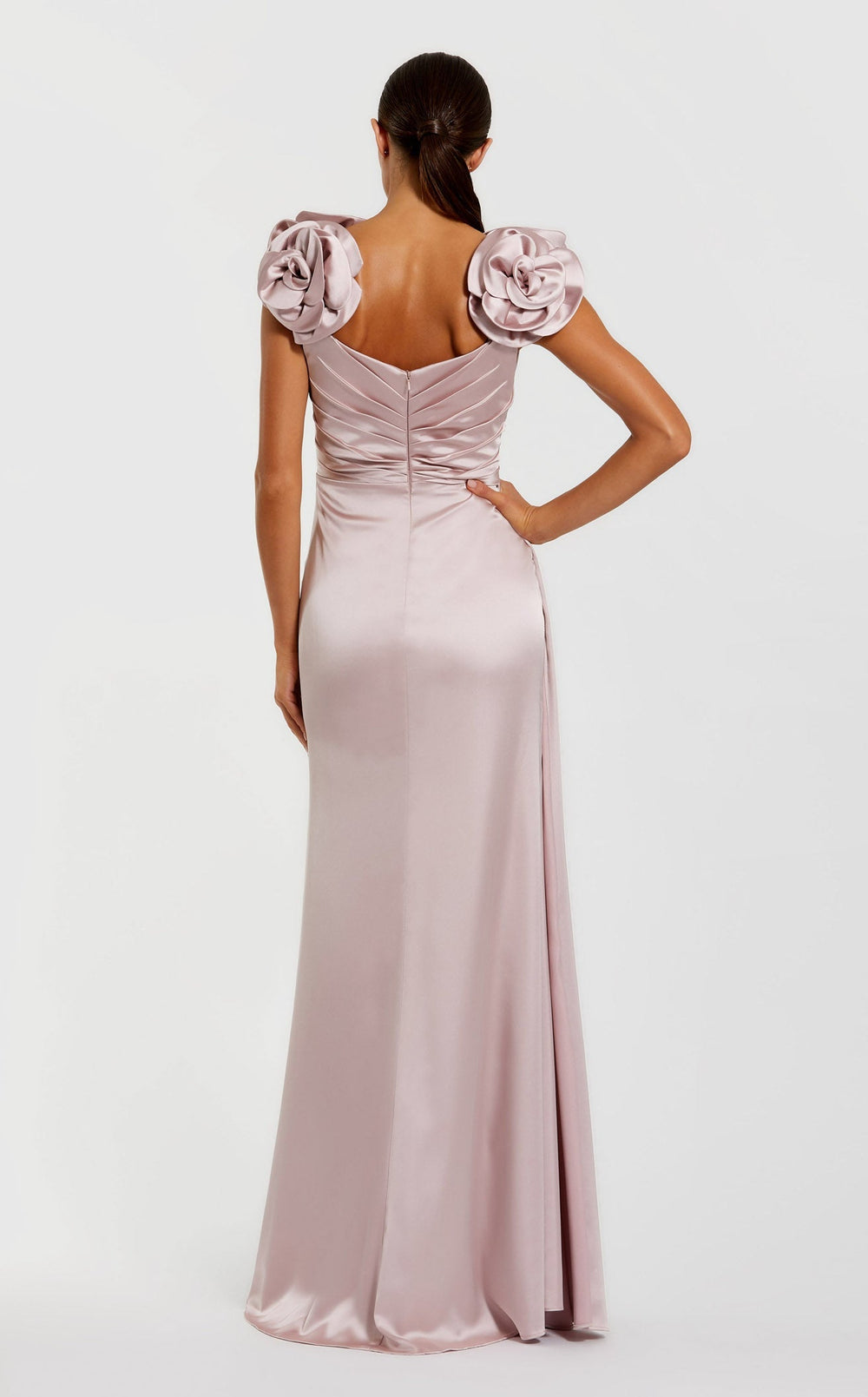 Exquisite Mac Duggal 2299 Dress detail view - VOLAKK