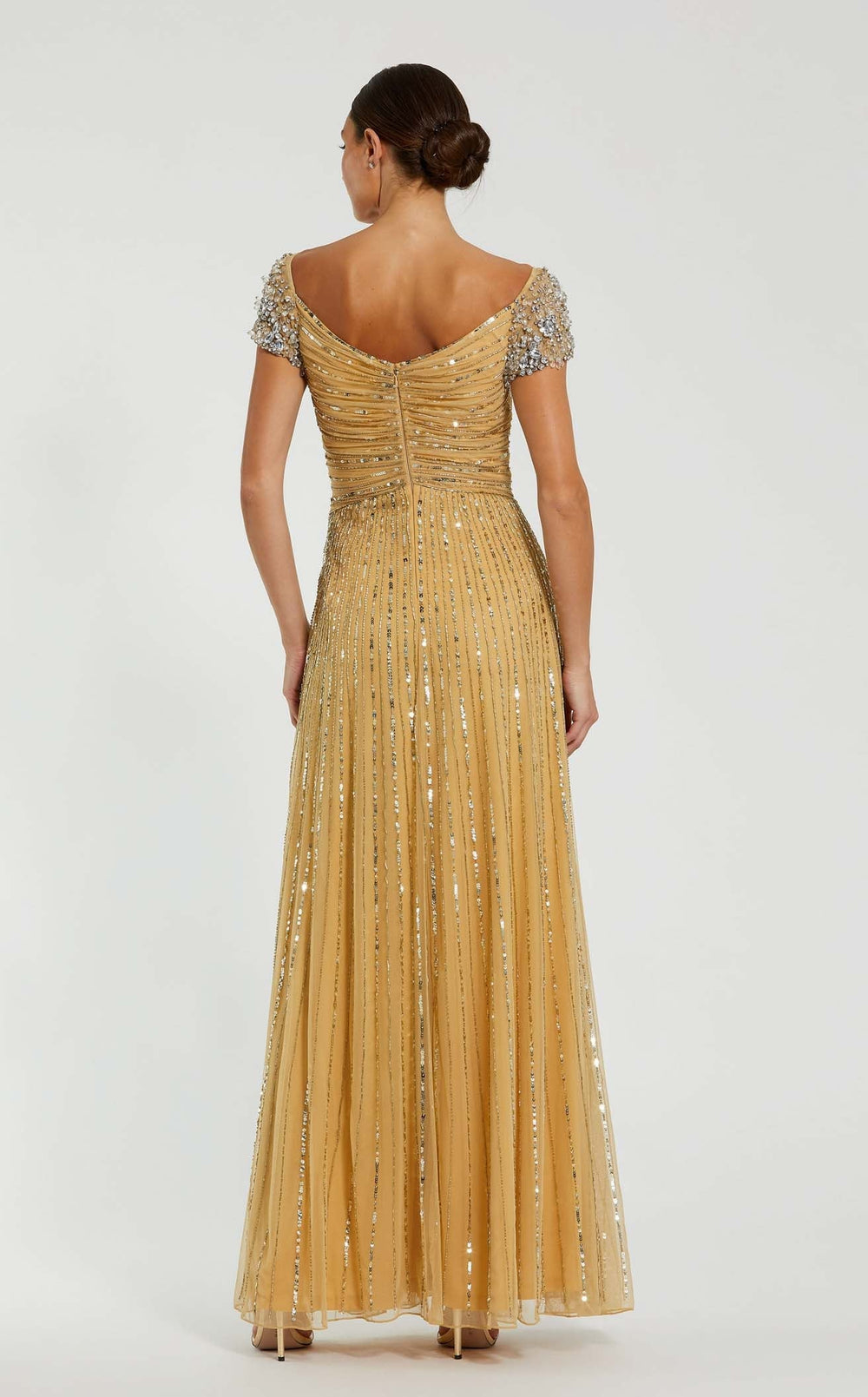 Exquisite Mac Duggal 23042 Dress detail view - VOLAKK