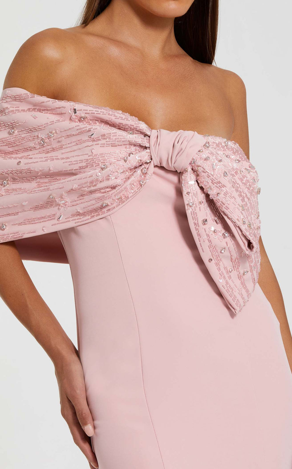 Exquisite Mac Duggal 2305 Dress detail view - VOLAKK