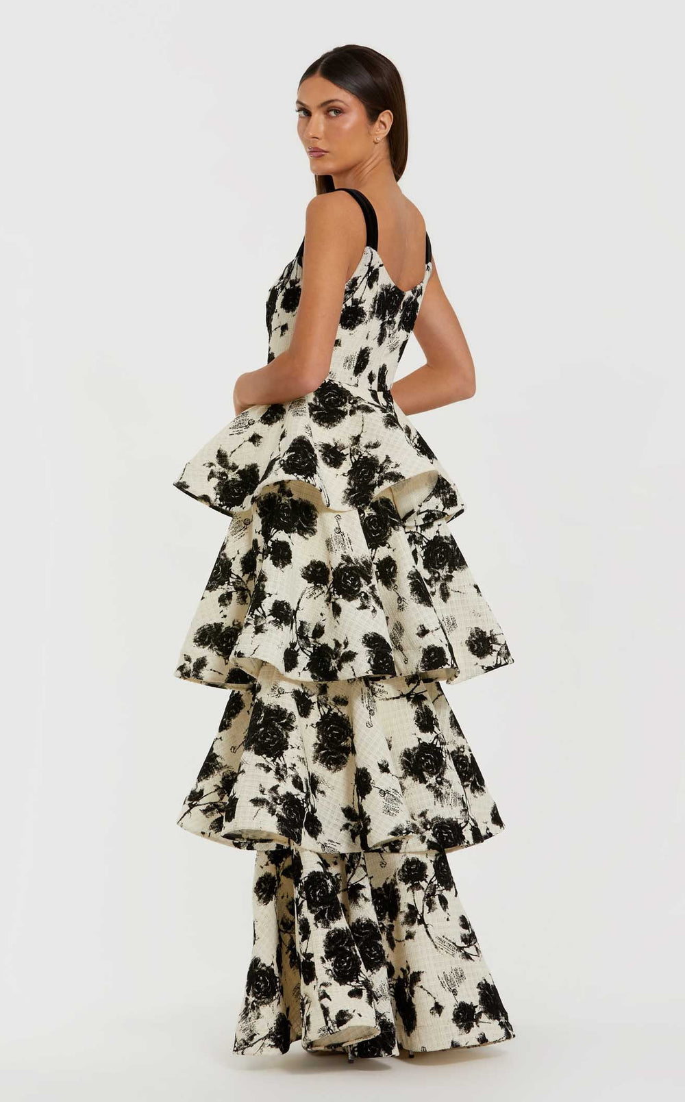 Exquisite Mac Duggal 27710 Dress detail view - VOLAKK