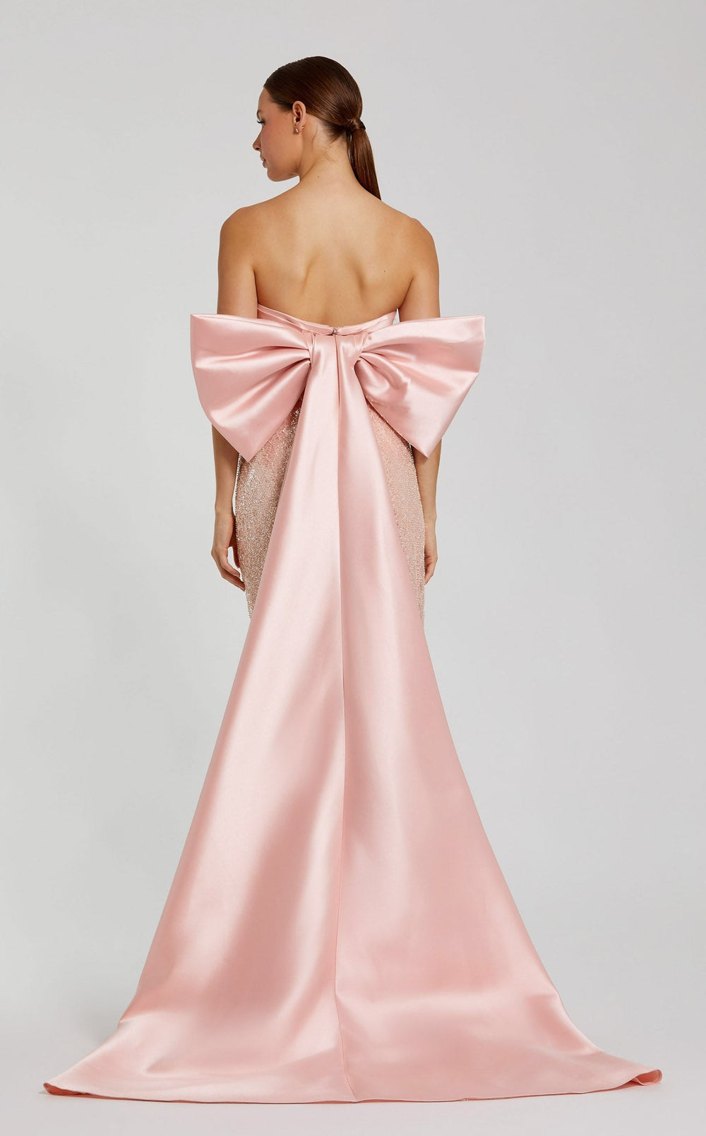 Exquisite Mac Duggal 37011 Dress detail view - VOLAKK