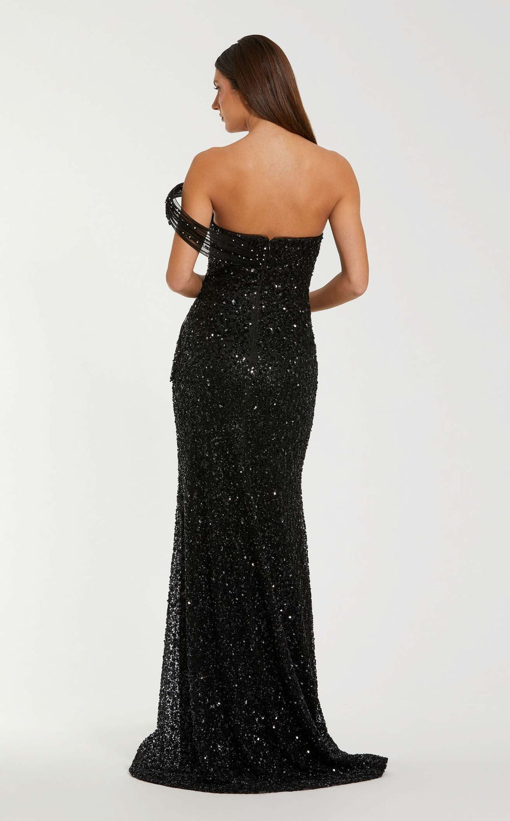 Exquisite Mac Duggal 37085 Dress detail view - VOLAKK