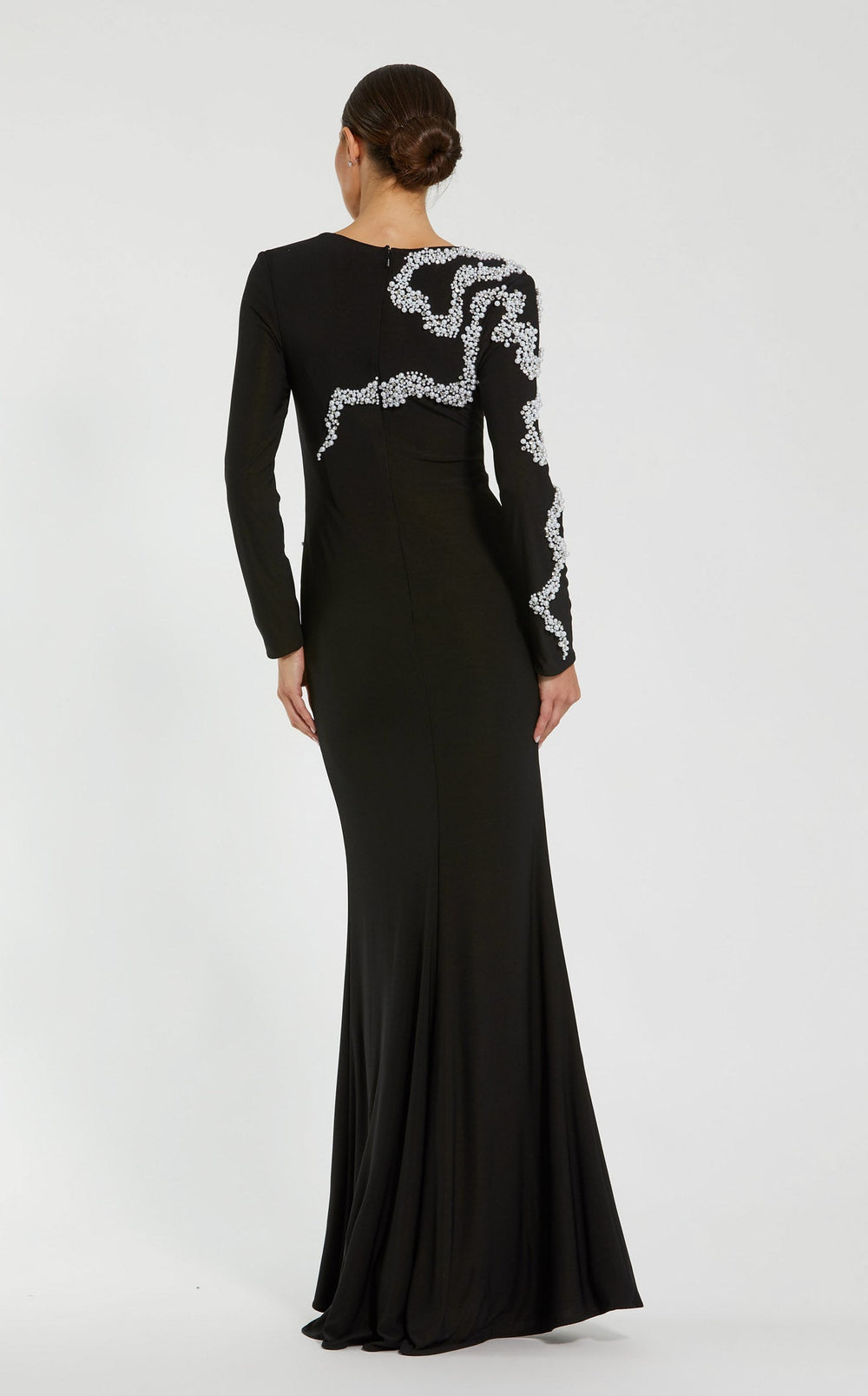 Exquisite Mac Duggal 44086 Dress detail view - VOLAKK