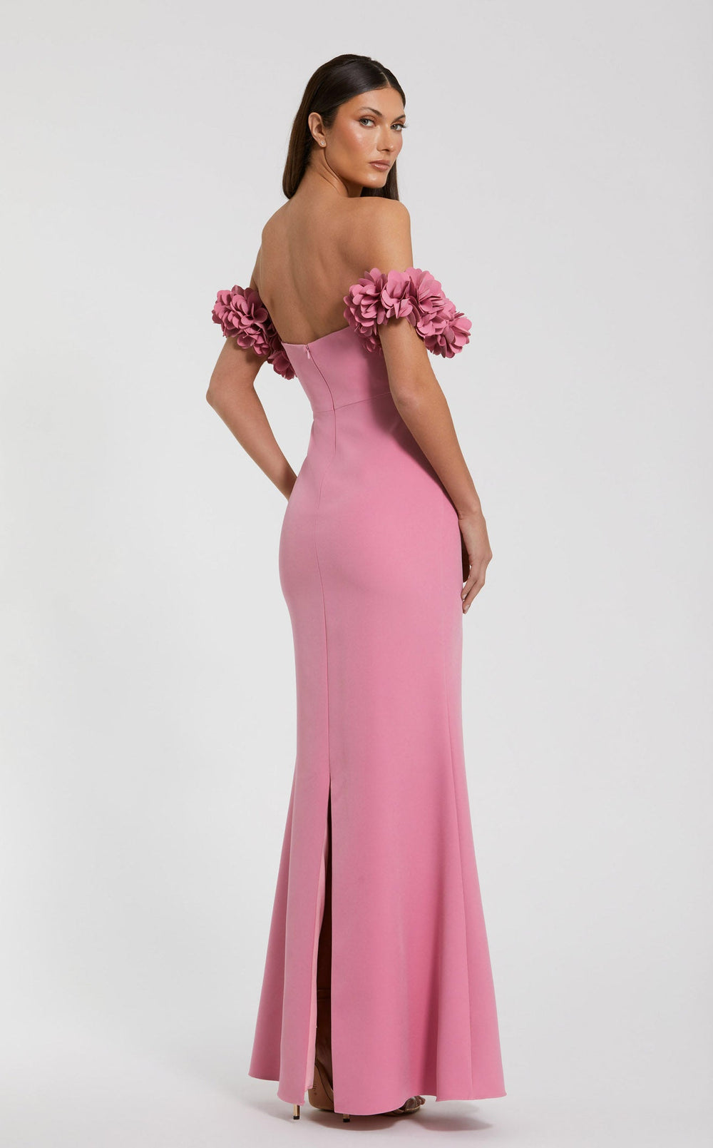Exquisite Mac Duggal 56131 Dress detail view - VOLAKK