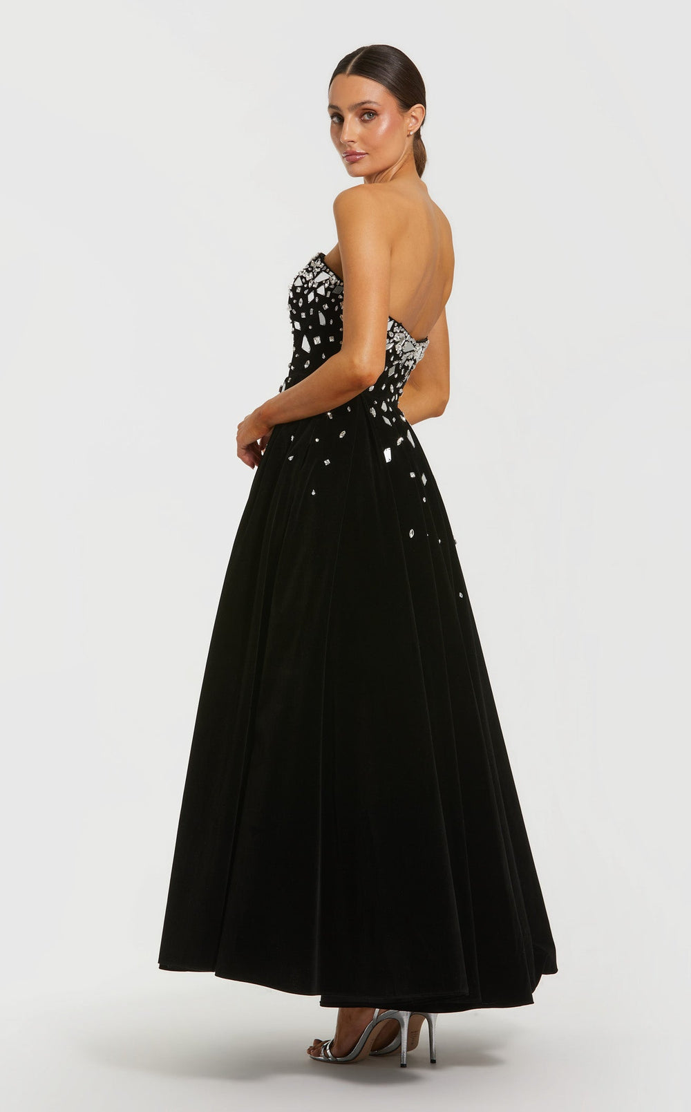 Exquisite Mac Duggal 56197 Dress detail view - VOLAKK