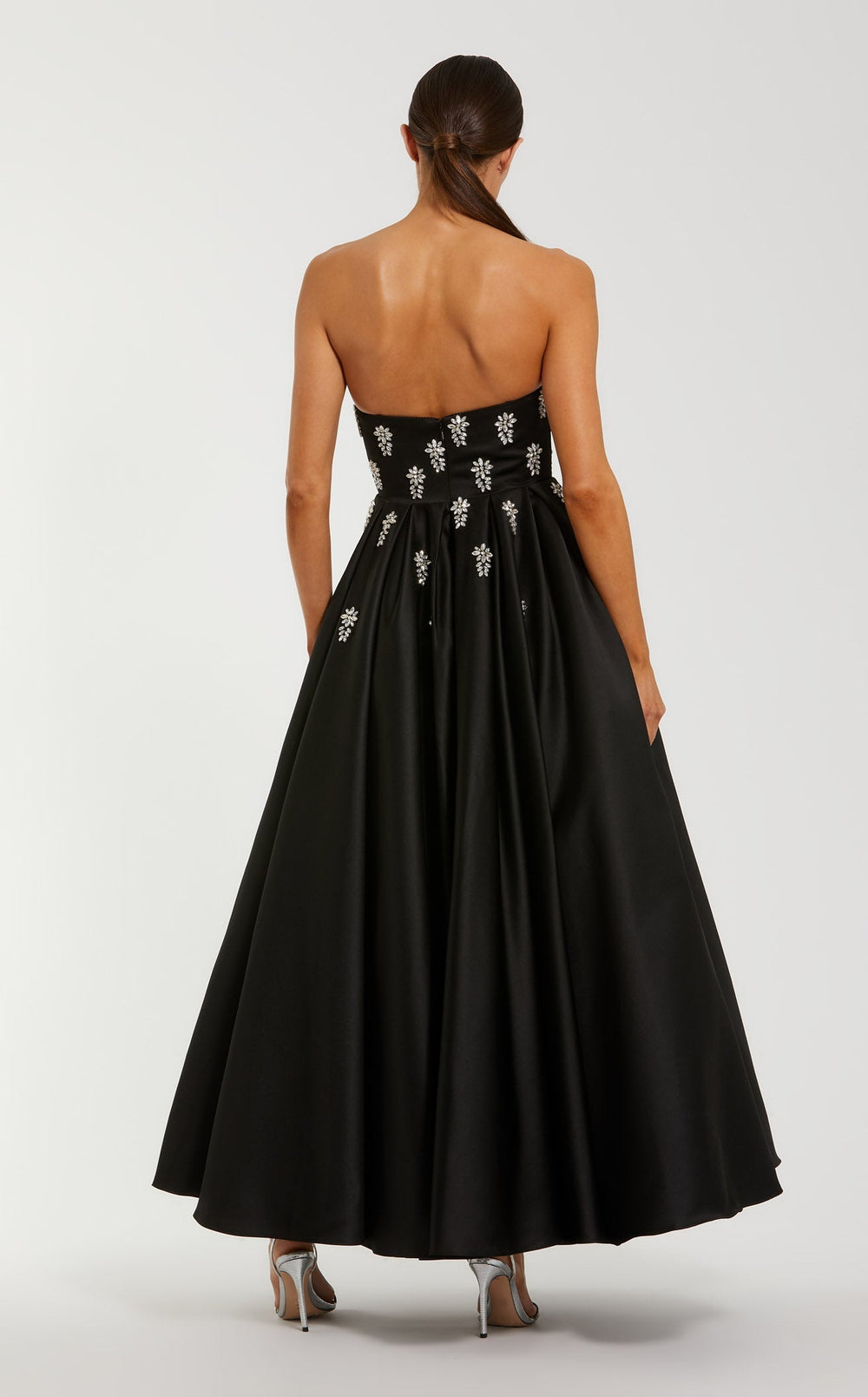 Exquisite Mac Duggal 56199 Dress detail view - VOLAKK