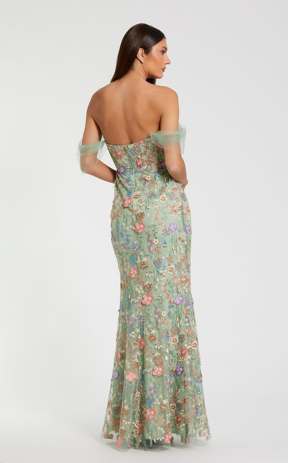 Exquisite Mac Duggal 68809 Dress detail view - VOLAKK
