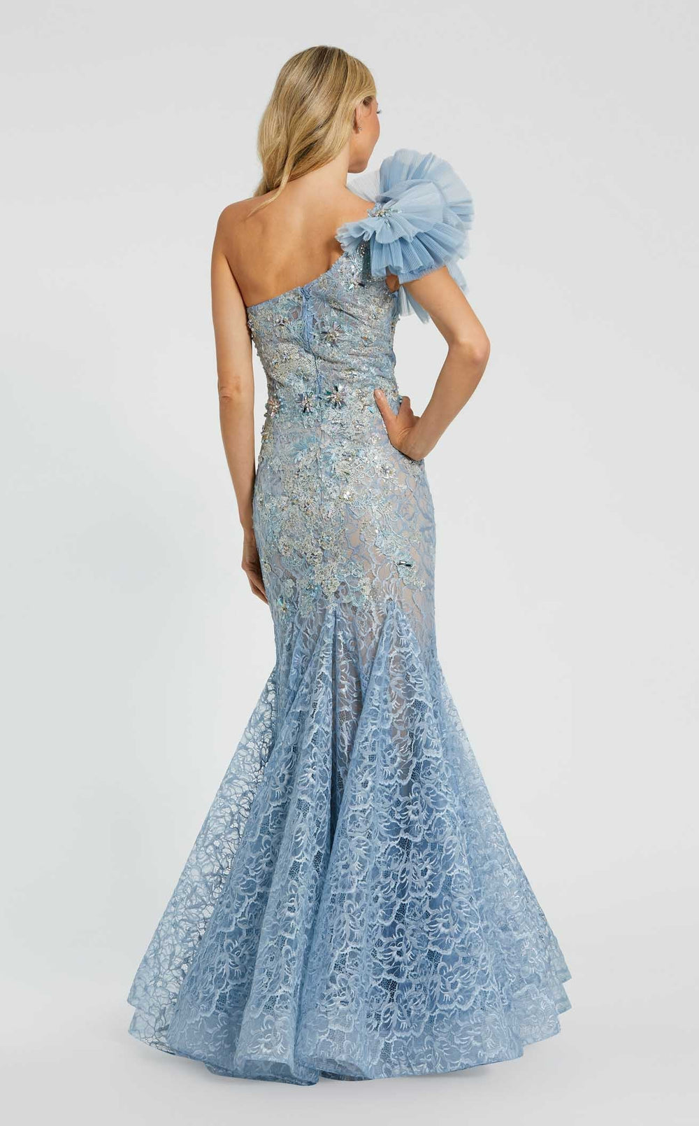 Exquisite Mac Duggal 79456 Dress detail view - VOLAKK